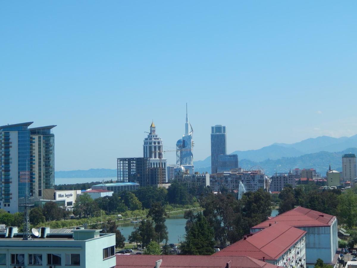 Apartment First Line From Sea Батуми Экстерьер фото